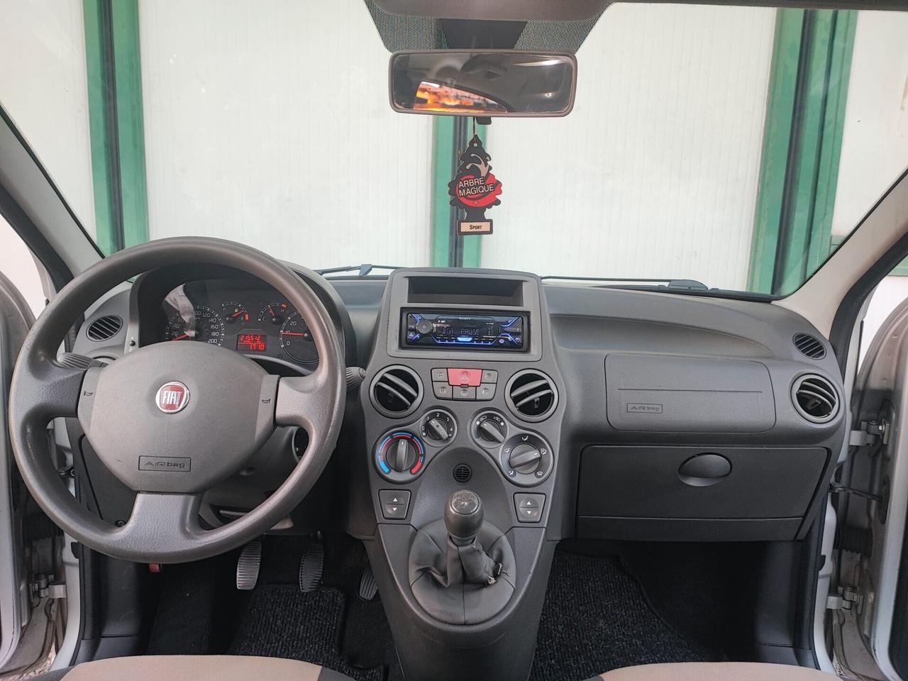 Fiat Panda 1.2 Dynamic 5 PORTE NEOPATENTATI 2009