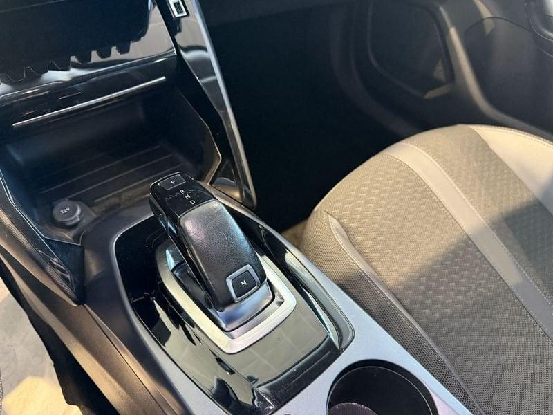 Peugeot 2008 2008 BlueHDi 130 S&S EAT8 Allure