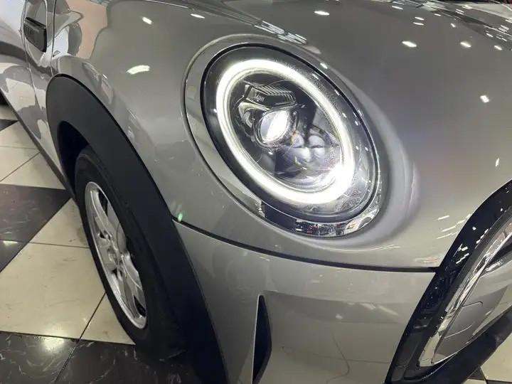 Mini 1.5 Cooper Essential