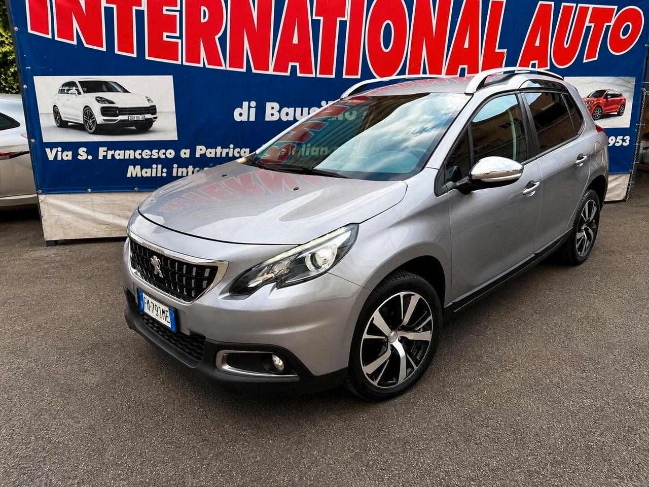 Peugeot 2008 BlueHDi 100 Black Matt