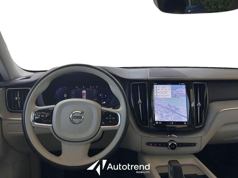 Volvo XC60 B4 197+14 CV AWD Mild Hybrid Diesel Automatico Ultimate Dark