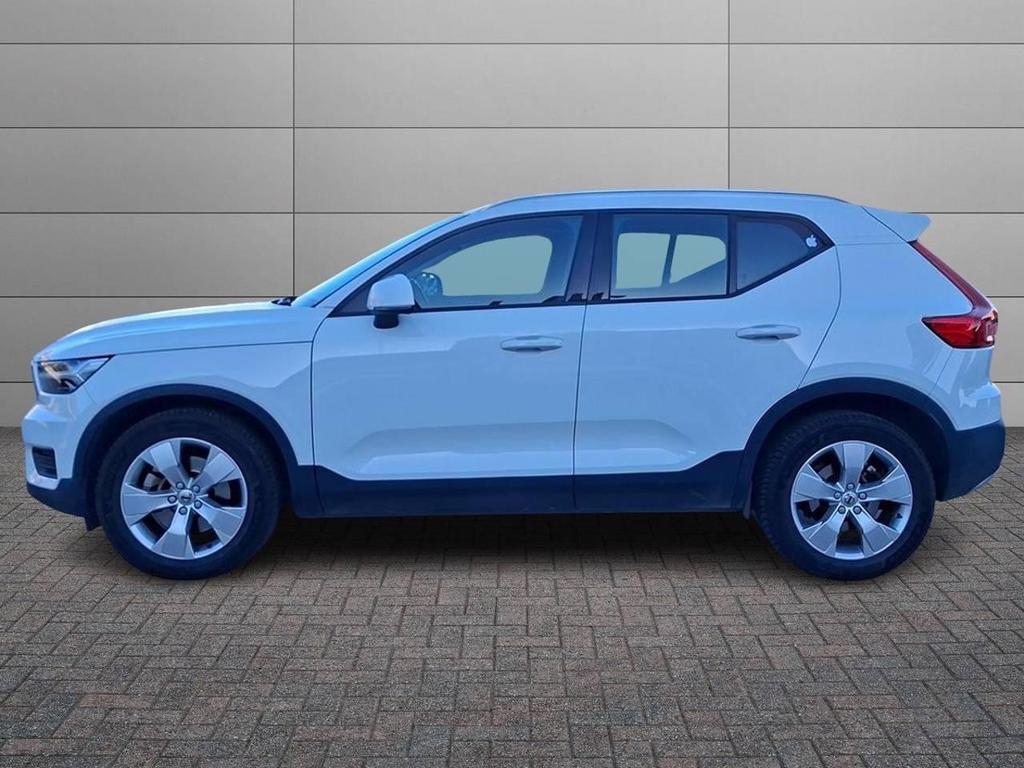 Volvo XC40 2.0 D3 Momentum AWD Geartronic