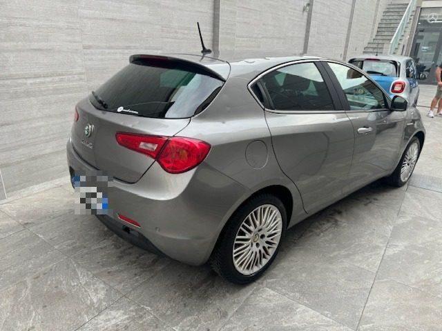 ALFA ROMEO Giulietta 1.4 Turbo MultiAir TCT LEGGERMENTE GRANDINATA