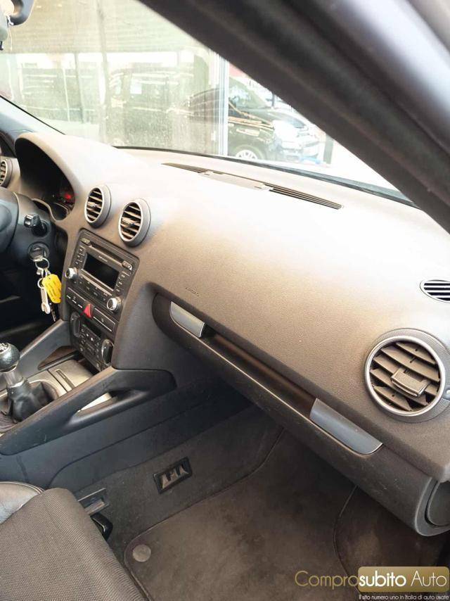 AUDI A3 SPB 2.0 TDI F.AP. Ambiente