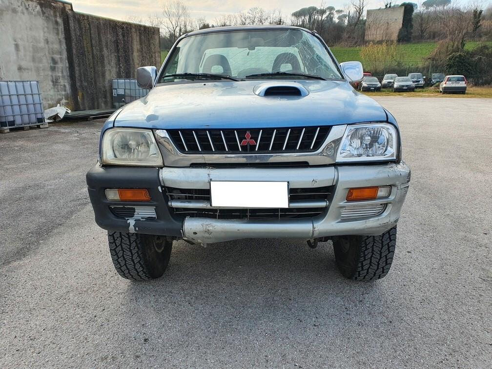Mitsubishi L200 2.5 TDI 4WD 100CV Cab. Singola