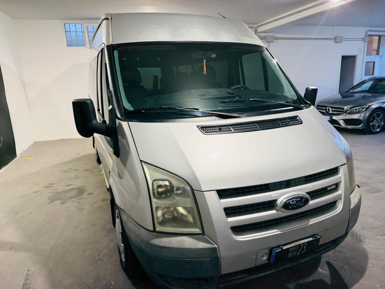 Ford Transit 280 2.0 TD/100 cat 8 POSTI TRASPORTO DISABILI CON PEDANA