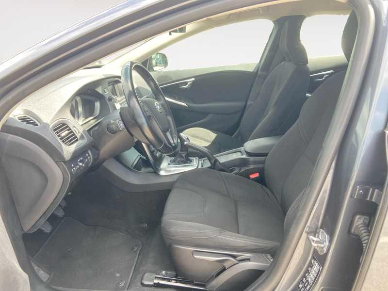 VOLVO V40 1.6 d2 Business