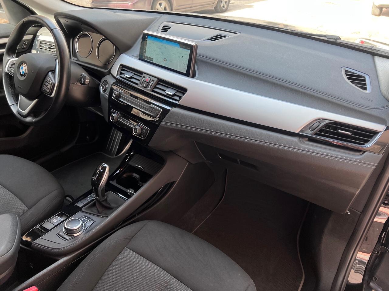 Bmw X2 sdrive18d 150cv Advantage auto LED/NAVI/PDC PERF.