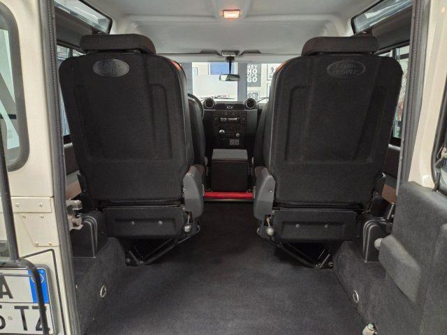 LAND ROVER Defender 90 2.4 TD4 AUTOVETTURA