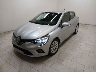 Renault Clio 1.6 E-Tech hybrid Intens 140cv auto my21