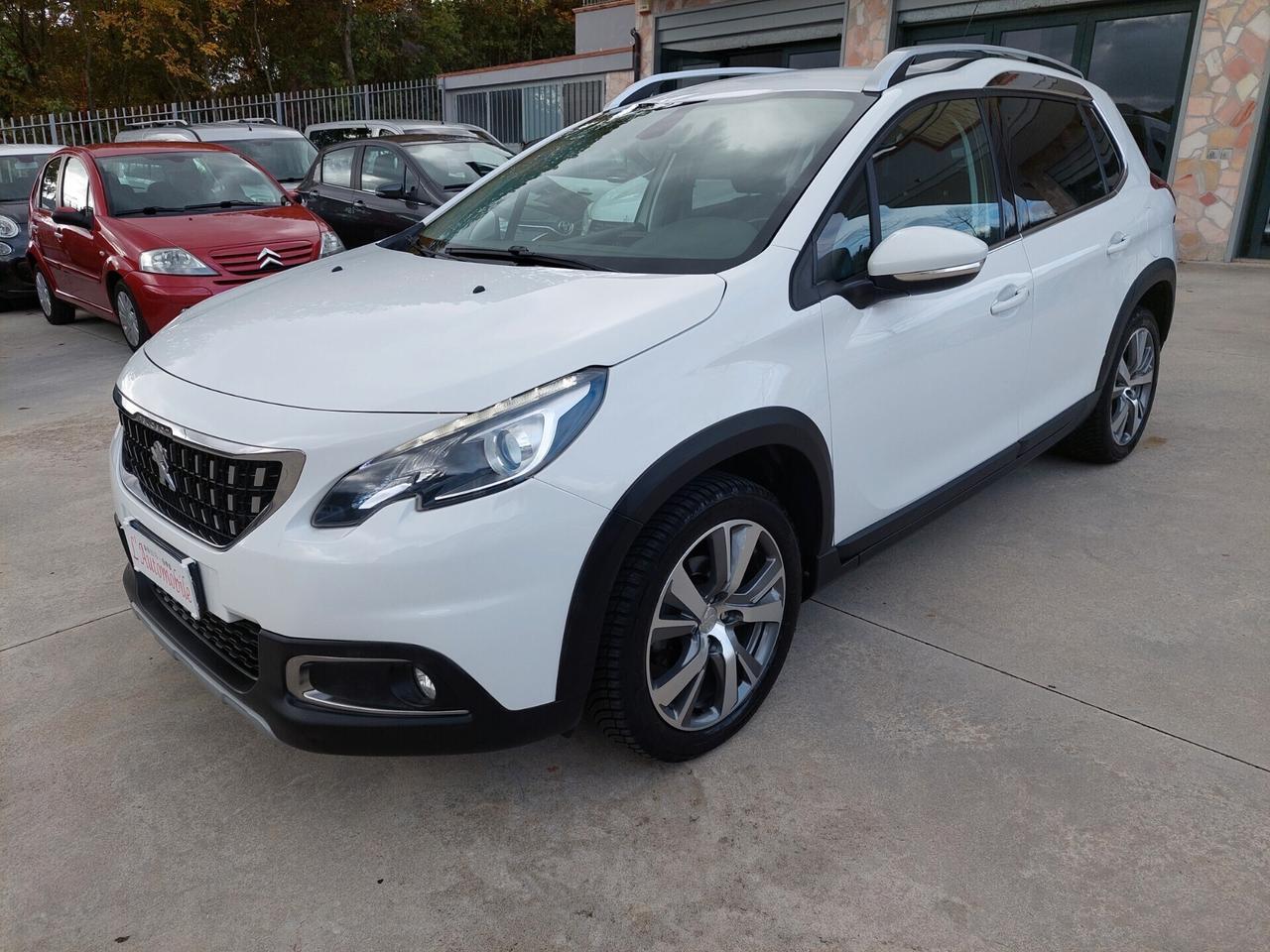 Peugeot 2008 BlueHDi 100cv Allure