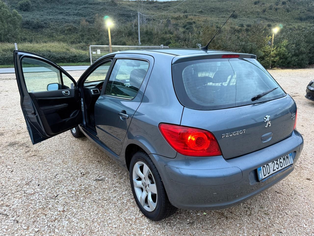 Peugeot 307 1.6 16V HDi 90CV 5p. PERMUTE