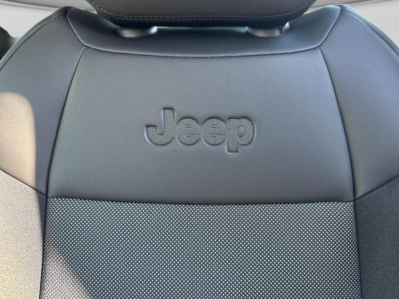 JEEP Avenger 2022 - Avenger 1.2 turbo e-hybrid mhev Altitude fwd 110cv edct6