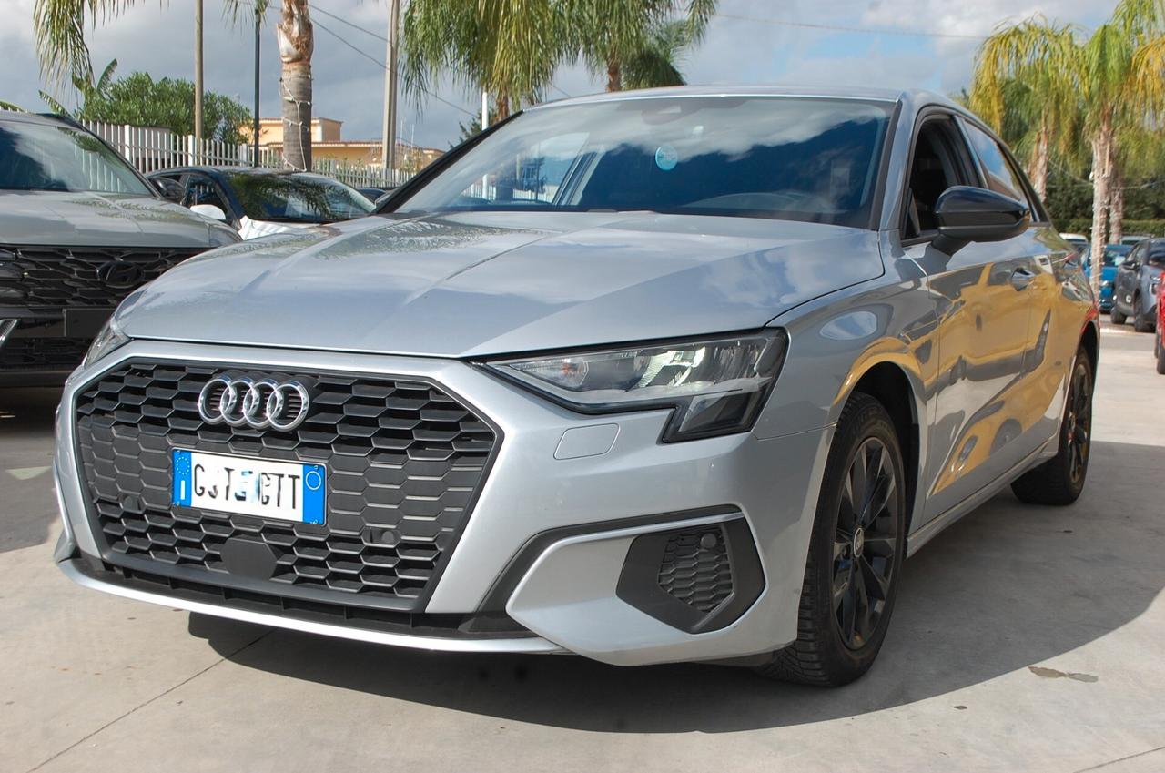 Audi A3 Sportback 35 2.0 tdi 150CV Business Advanced s-tronic Uff Italy