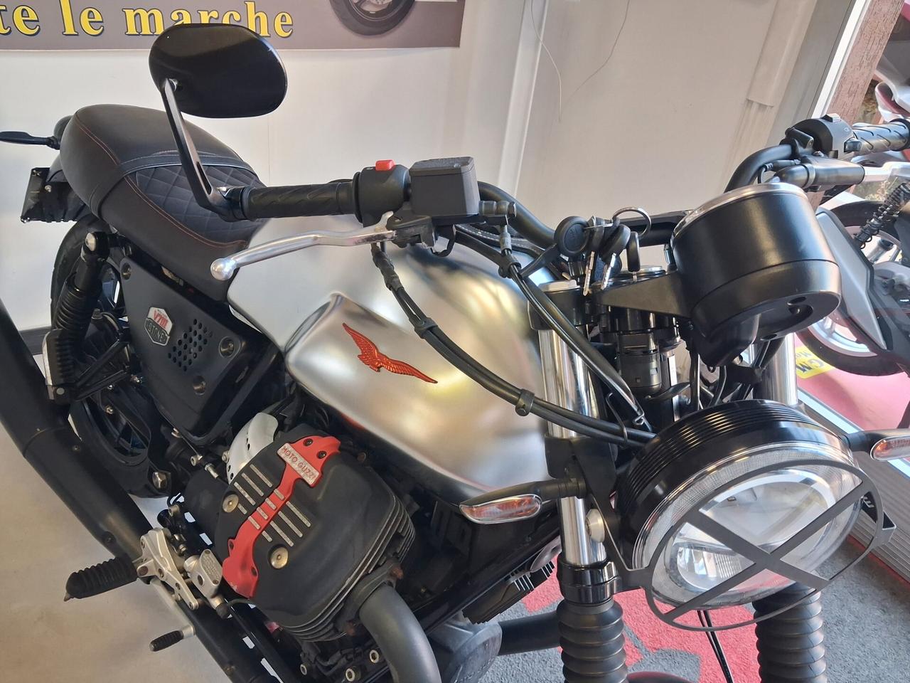 Moto Guzzi V7 III SERIE LIMITATA