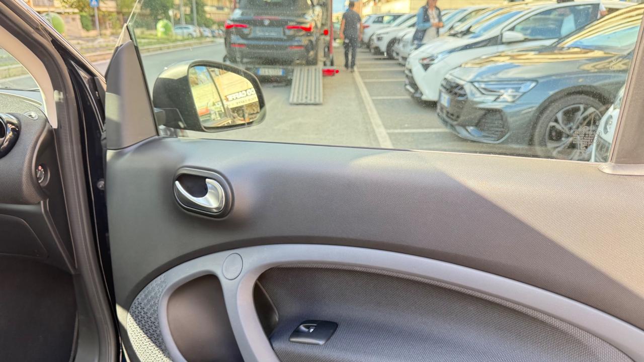 Smart ForTwo 90 0.9 Turbo Prime BLU PARISINE LED NAVI PDC PANORAMA BLUETOOTH CERCHI 17 PELLE BRACCIOLO