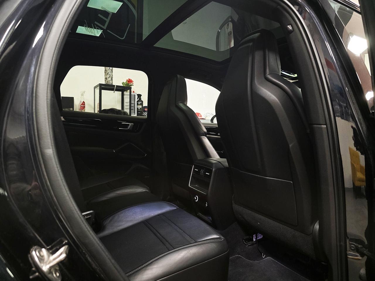 Porsche Cayenne III 3.0 e-hybrid tiptronic GARANZIA 12 MESI_TETTO_SERVICE BOOK PORSCHE_SOFT CLOSE