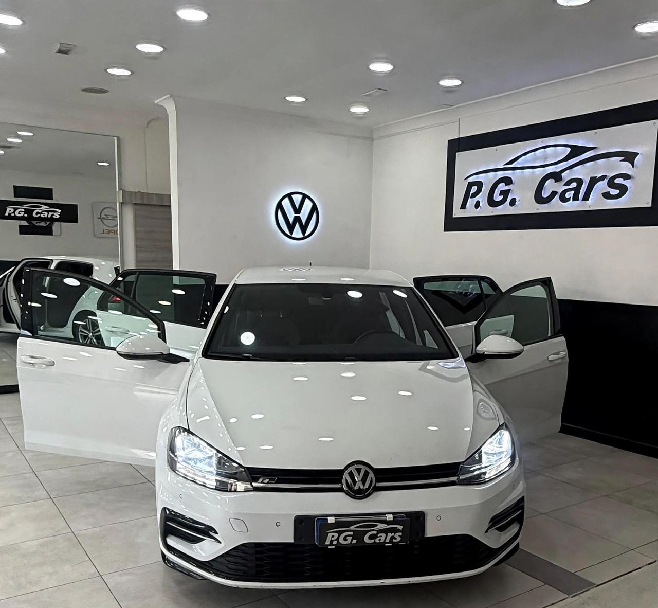 Volkswagen Golf 1.6 TDI 115 CV 5p. R-line