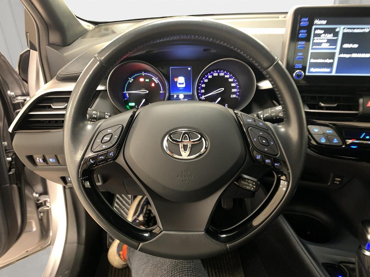 Toyota C-HR 1.8h Active e-cvt