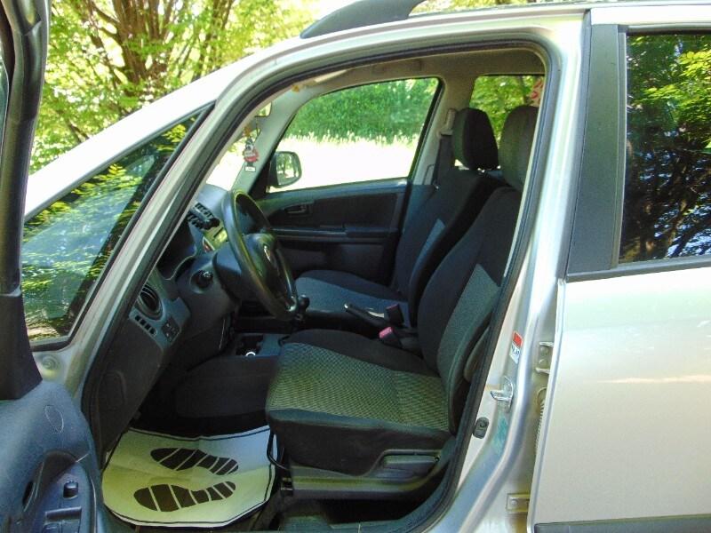 FIAT Sedici 1.6 16V 4x4 Dynamic