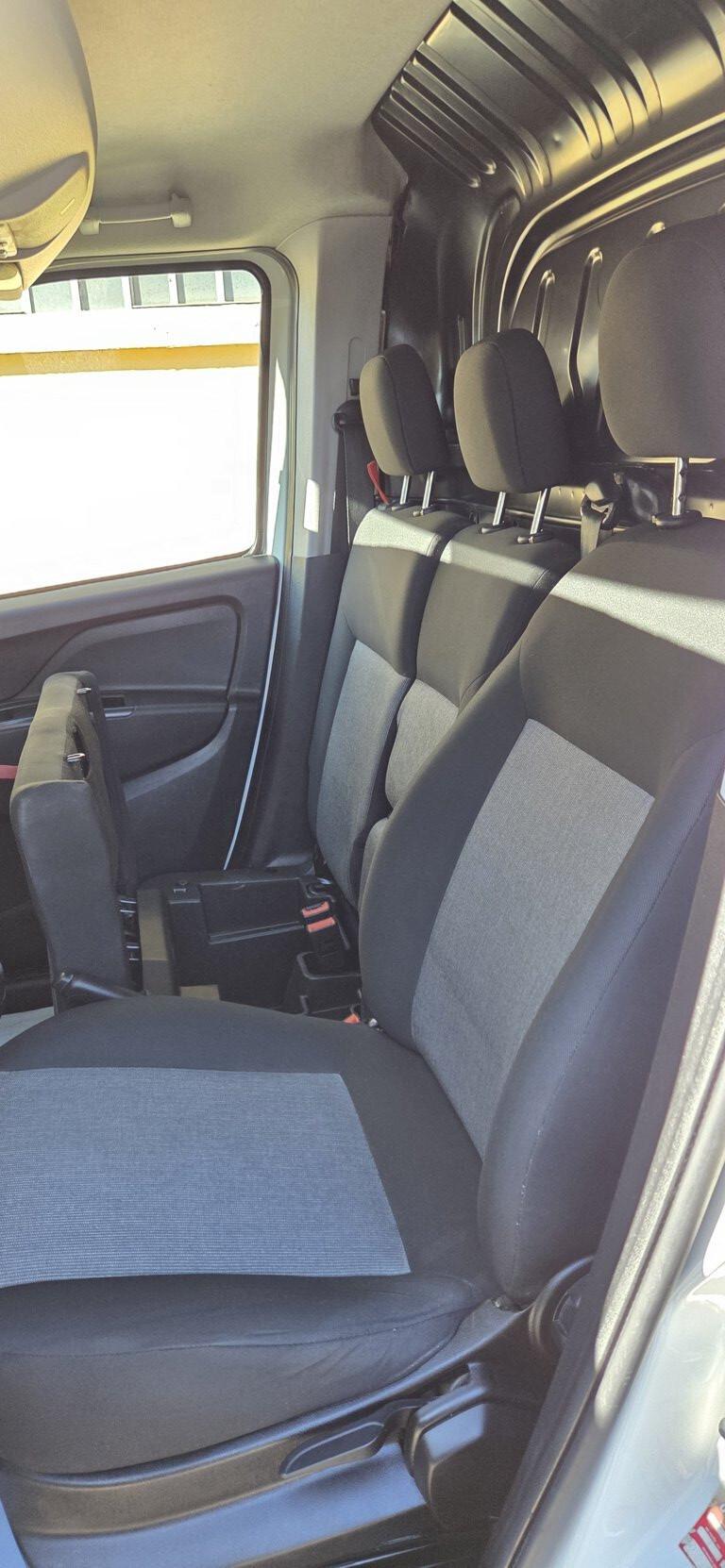 Fiat Doblo 1.6 MTJ 120 CV CARGO MAXI LOUNGE - 3 POSTI +IVA