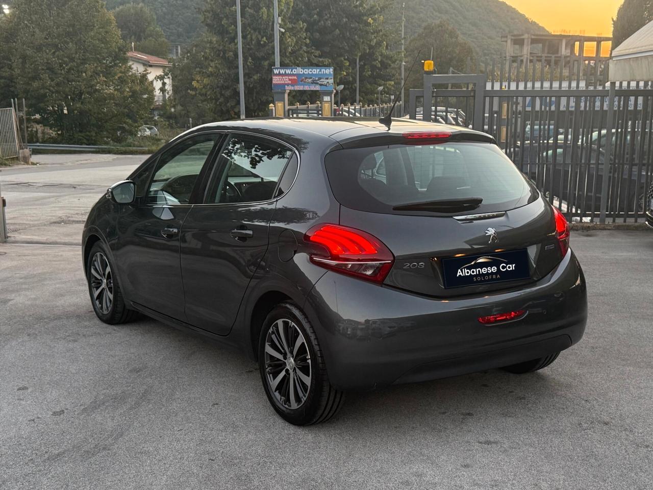 Peugeot 208 1.2 Benzina 82 CV Allure