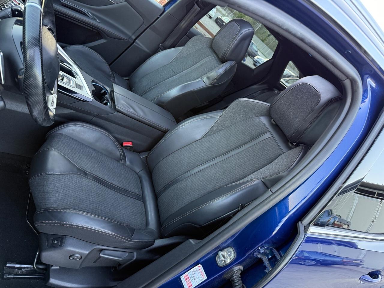 Peugeot 3008 Blue HDi 120 GT Line Tetto Apribile