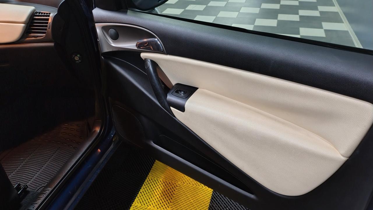 Lancia Ypsilon 1.4 95 CV Automatica