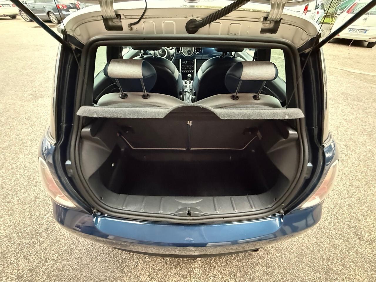 Mini 1.6 16V Cooper Checkmate