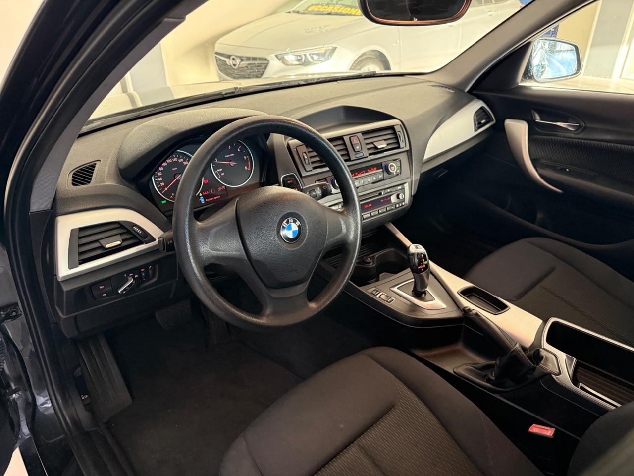 Bmw 118 118d 5p. Msport
