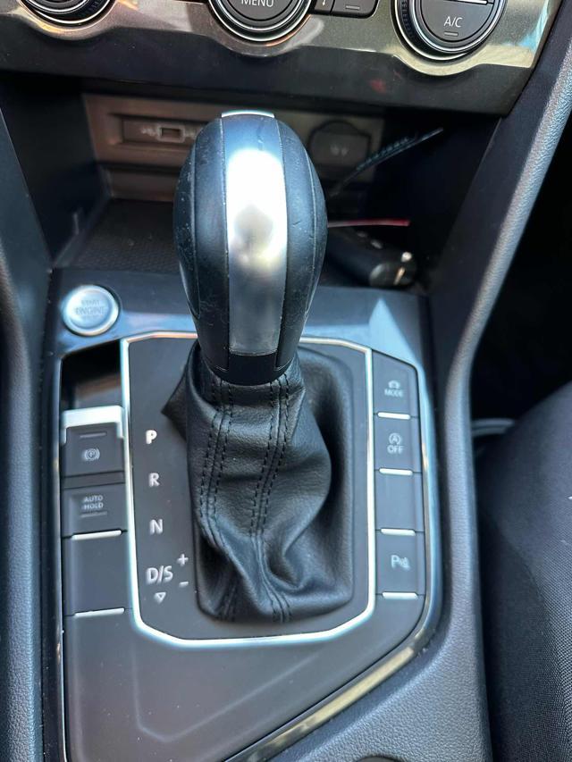 VOLKSWAGEN Tiguan 1.5 TSI 150 CV DSG ACT R-Line