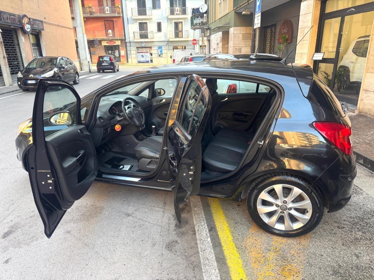 Opel Corsa 1.2 85CV GPL consegna tutta Italia