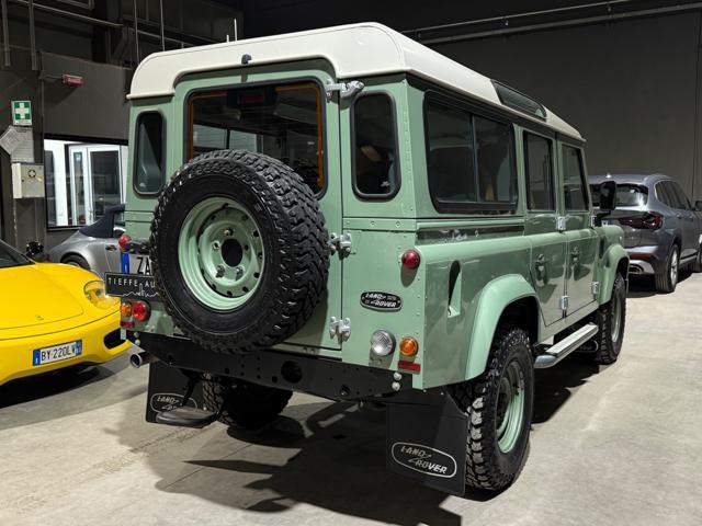 LAND ROVER Defender 110 2.2 TD4 Station Wagon Heritage Edition N1