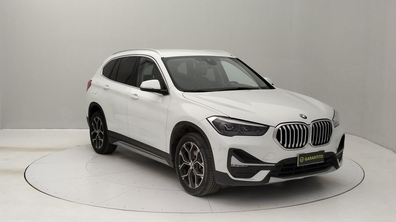 BMW X1 F48 - X1 sdrive18d xLine auto