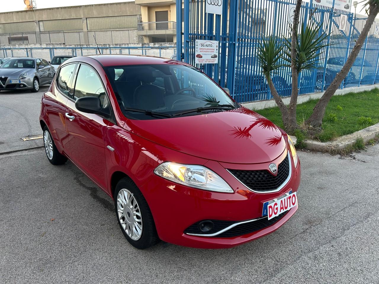 Lancia Ypsilon 1.2 benzina 69 cv 2016 54.000 km