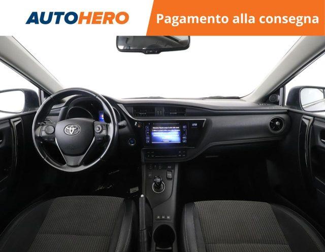 TOYOTA Auris Touring Sports 1.8 Hybrid Lounge