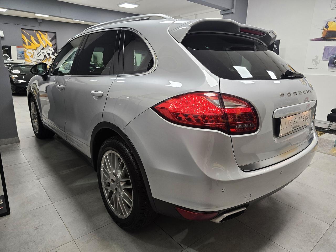 Porsche Cayenne 3.0 V6 TDI TIPTRONIC_SERVICE BOOK_NO SUPERBOLLO!