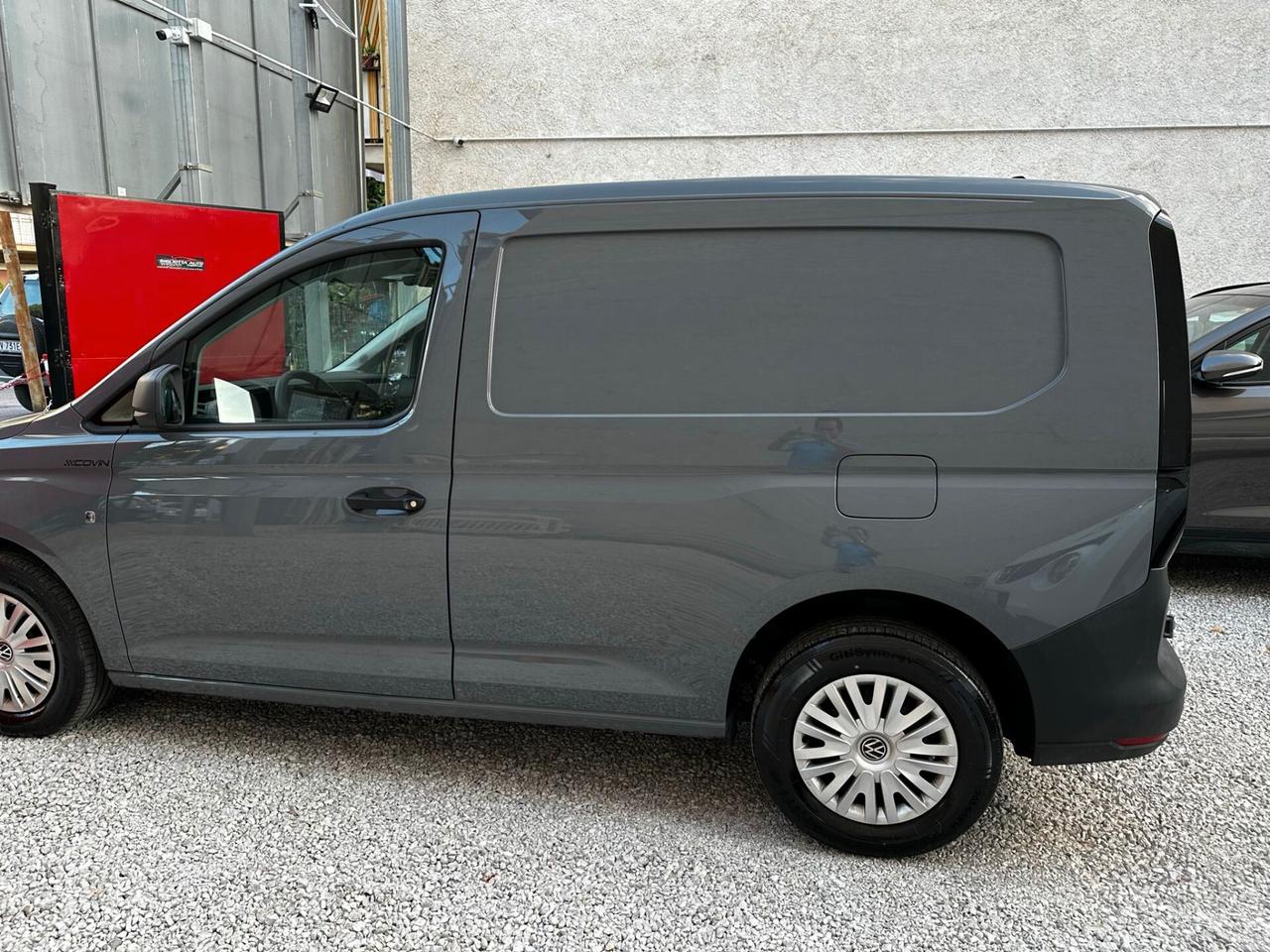 Volkswagen Caddy 2022 2.0 TDI 122 CV Life IVA ESCLUSA