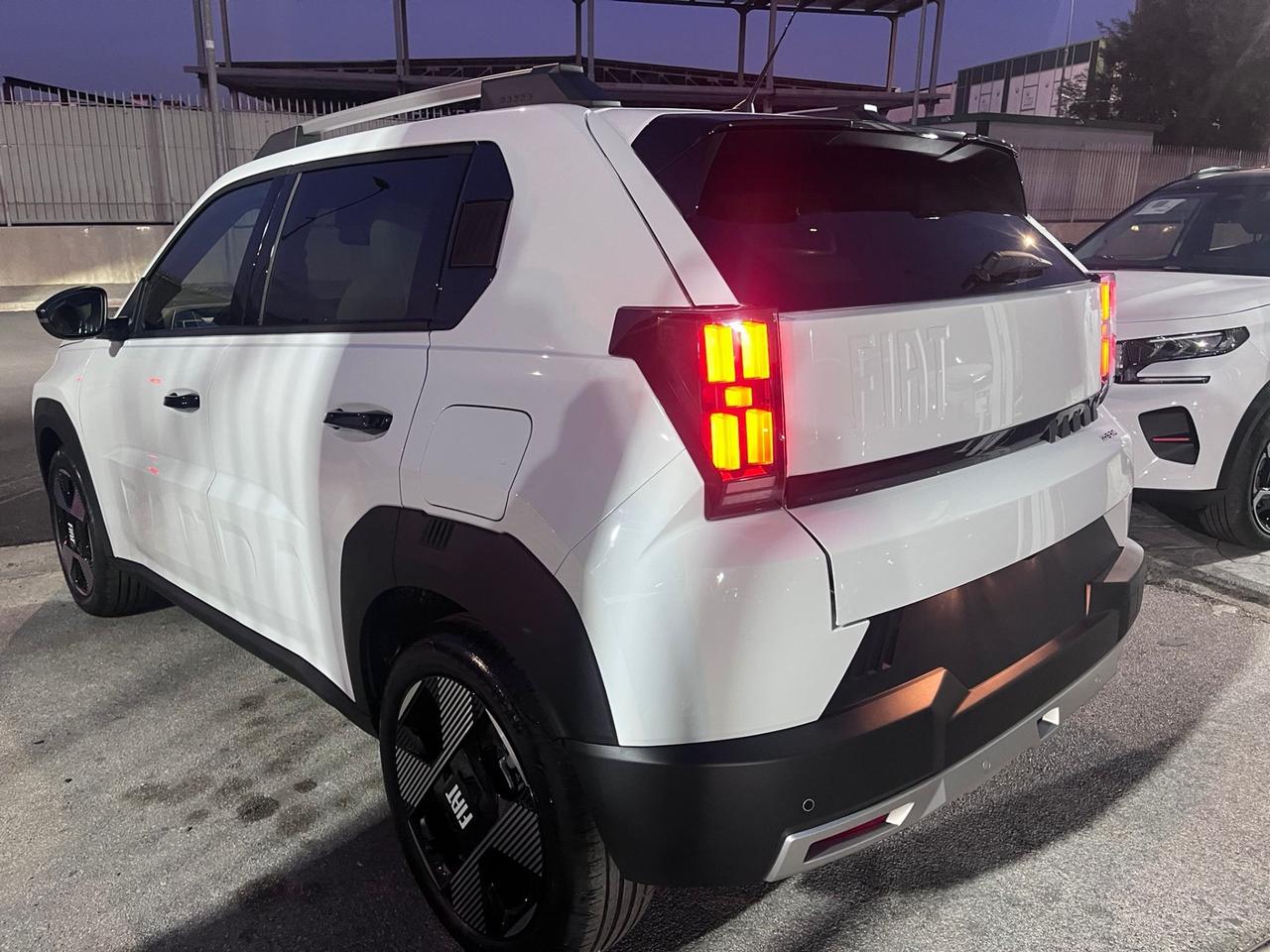 Fiat Grande Panda 1.2 Hybrid 110 CV S&S La Prima