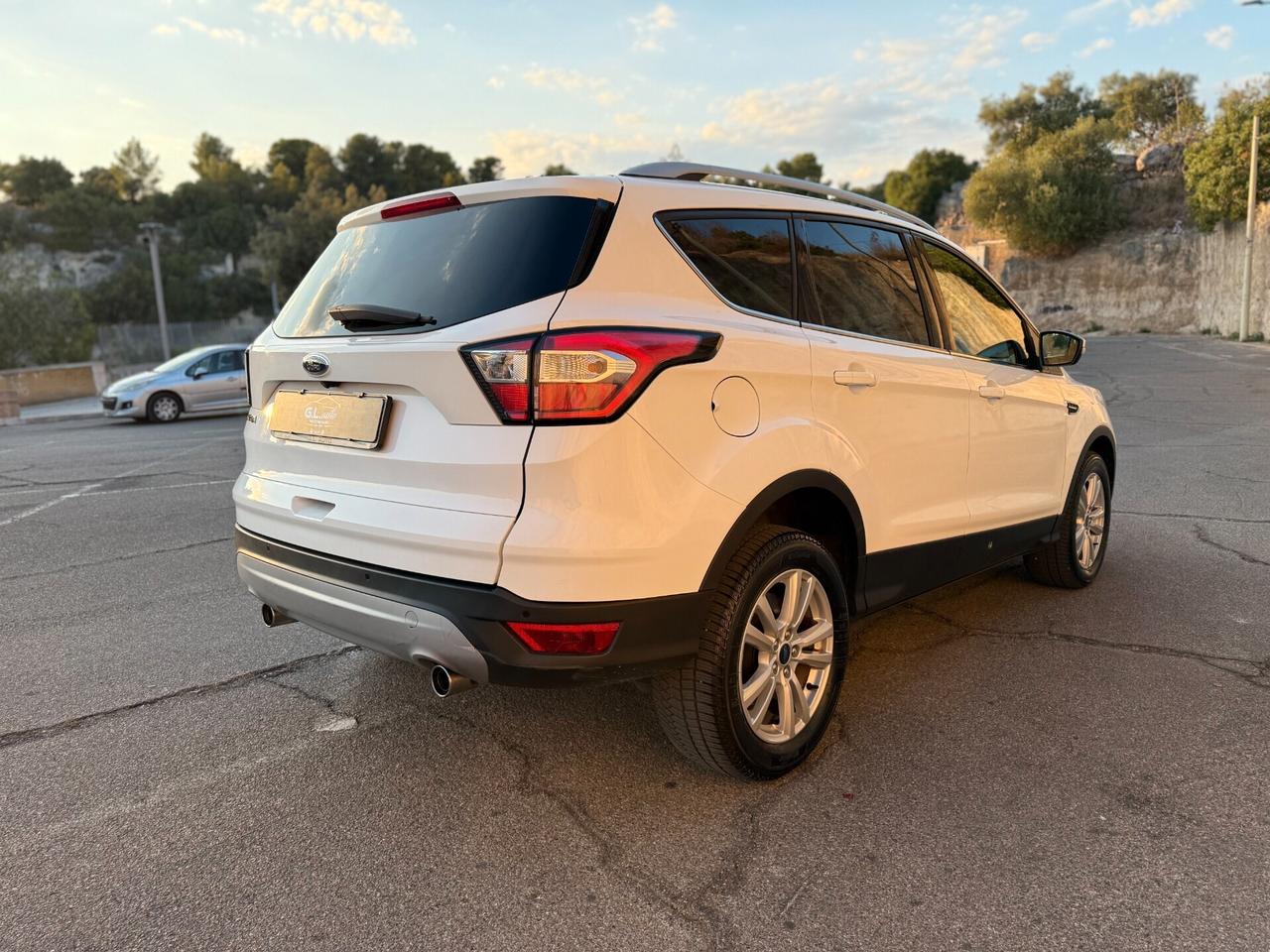 Ford Kuga Titanium/1.5 120CV/CAR PLAY/RETRO/KYLESS
