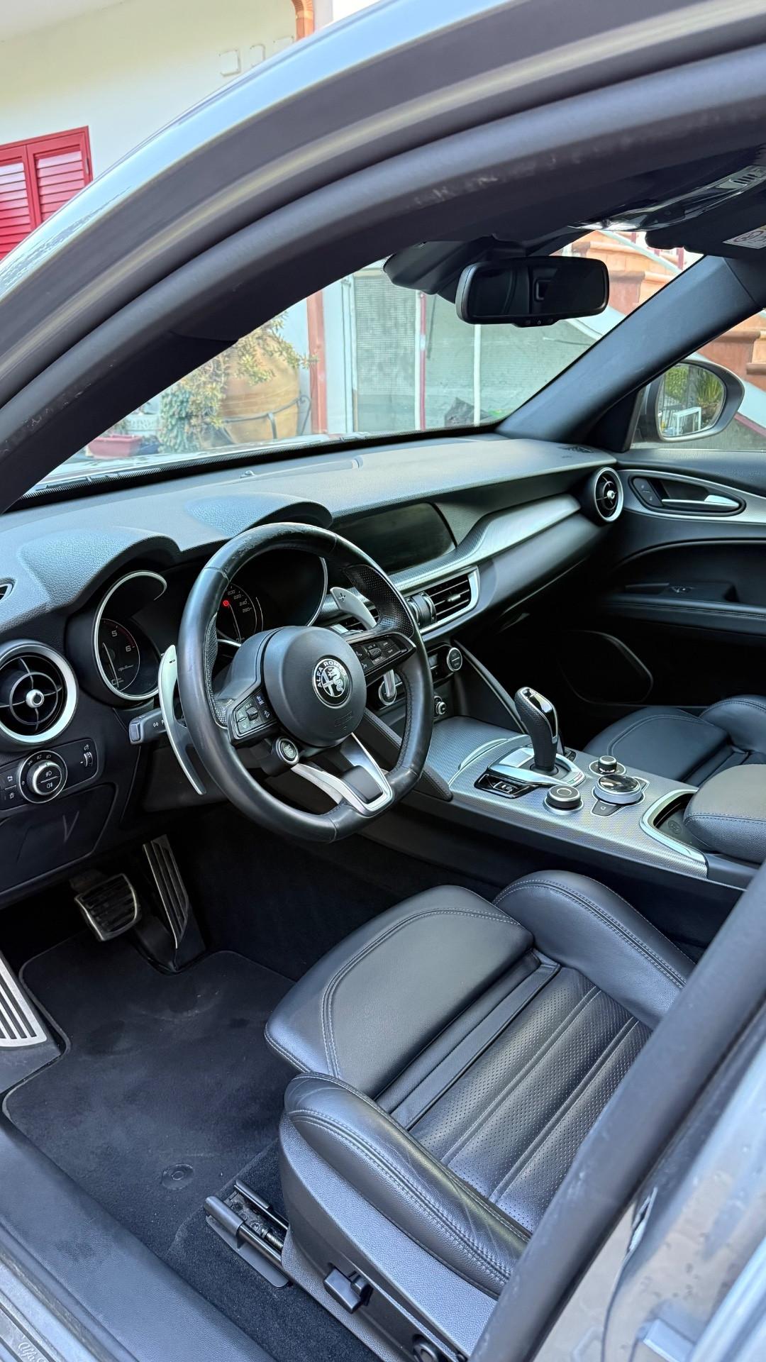 Alfa Romeo Stelvio 2.2 Turbodiesel 210 CV AT8 Q4 Veloce
