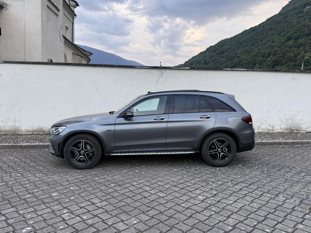 MERCEDES-BENZ GLC 300 de Plug-in PREMIUM PLUS TETTO AIRMATIC CAMERA 360