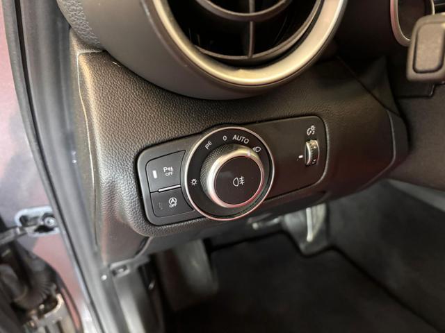 ALFA ROMEO Giulia 2.2 Turbodiesel 210 CV AT8 AWD Q4 Veloce