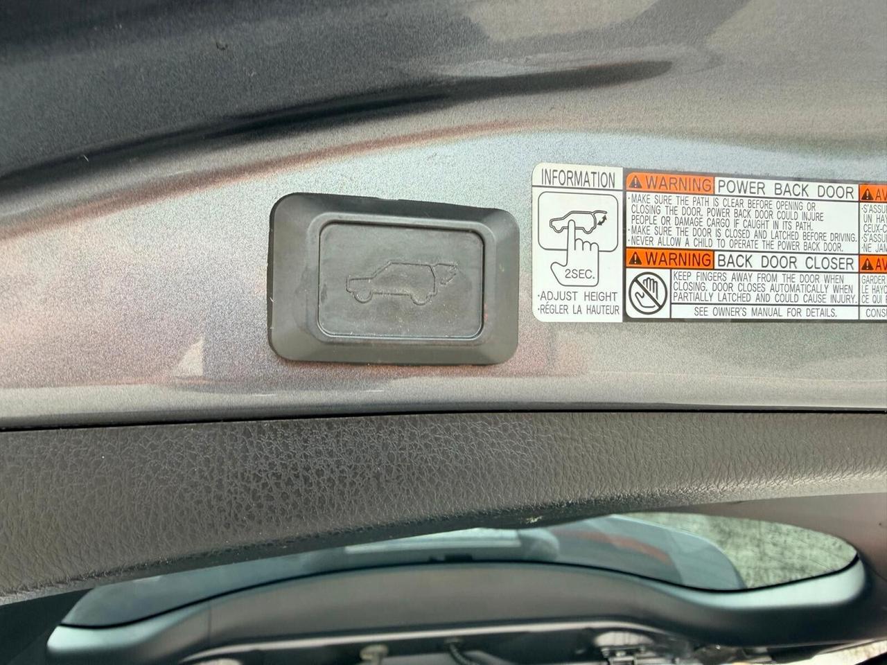 Toyota RAV 4 RAV4 2.5 Hybrid 2WD Lounge 197cv (145kw)