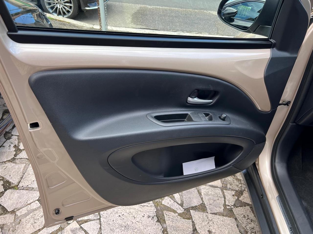 Toyota Aygo X 1.0 VVT-i 72 CV 5 porte Lounge