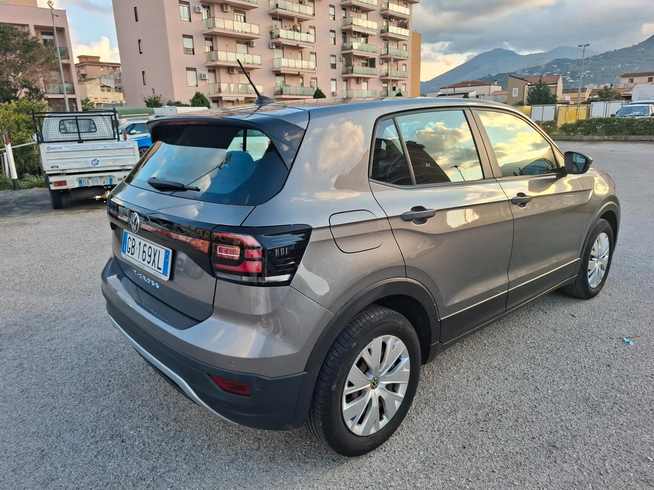 Volkswagen T-Cross 1.0 TSI Style BMT anno 2021