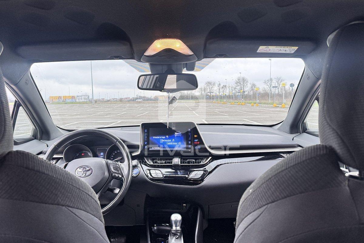 TOYOTA C-HR 1.8 Hybrid E-CVT Lounge