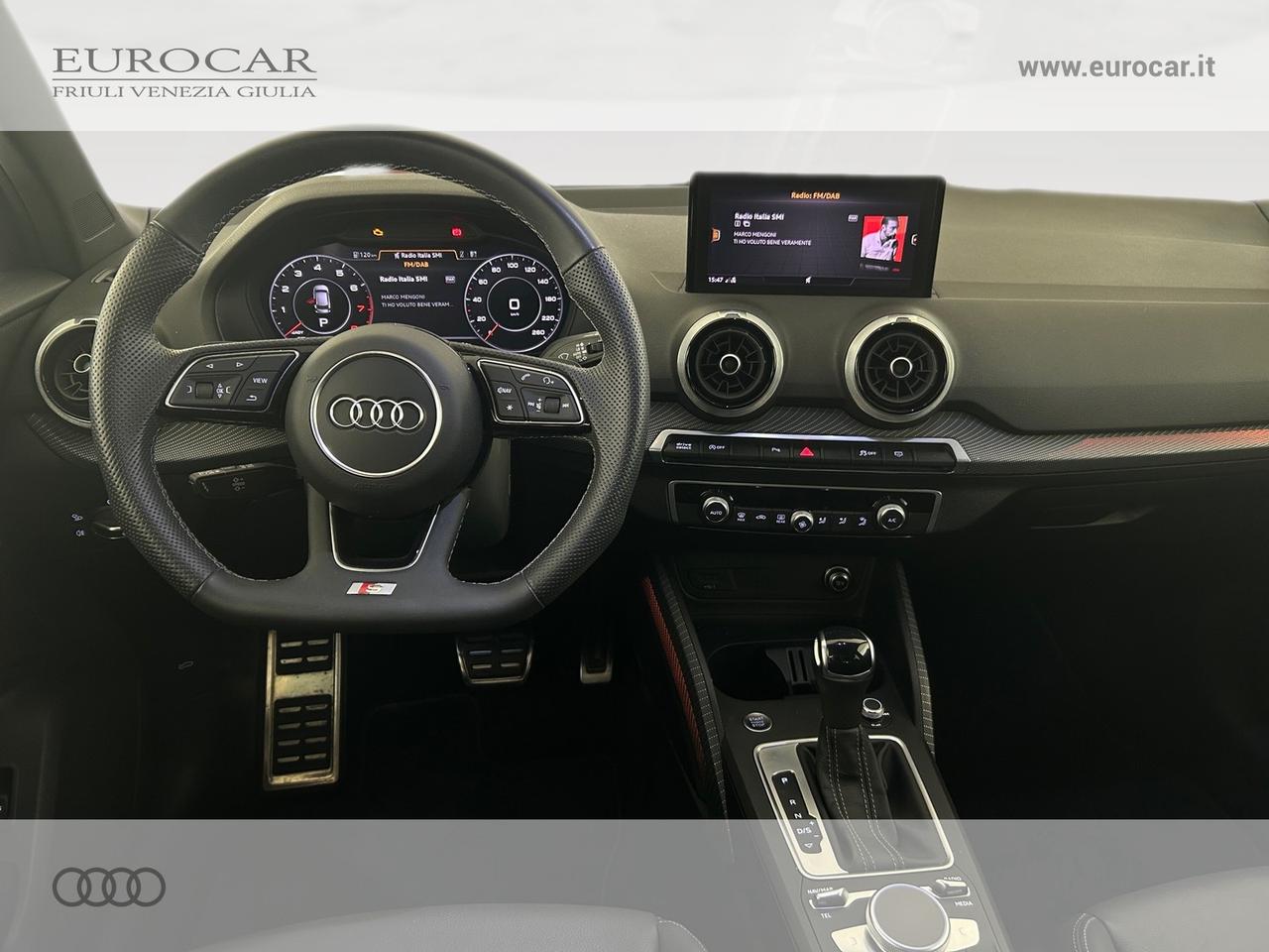 Audi Q2 35 1.5 tfsi identity black s-tronic
