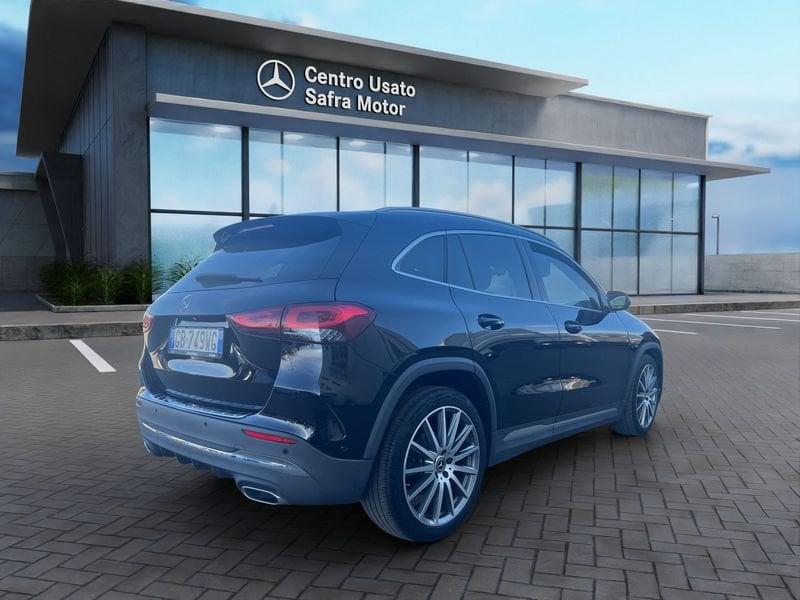 Mercedes-Benz GLA GLA 200 d Automatic Premium