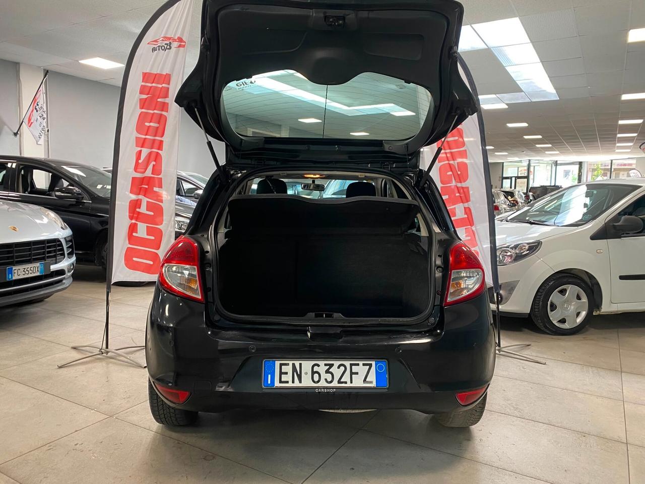 Renault Clio 1.2 16V 5 porte Dynamique